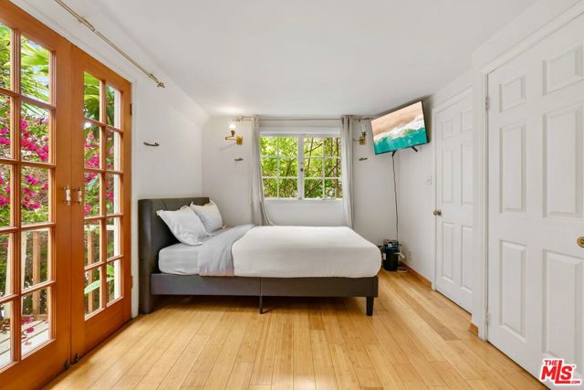 3110 Highland Avenue, Santa Monica CA: https://media.crmls.org/mediaz/b898354d-d1da-435a-a877-95aac0587b29.jpg