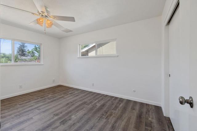 384 E Gail Avenue, Tulare CA: https://media.crmls.org/mediaz/b899d9c2-6609-47b3-9ddc-aa91e4e20a91.jpg