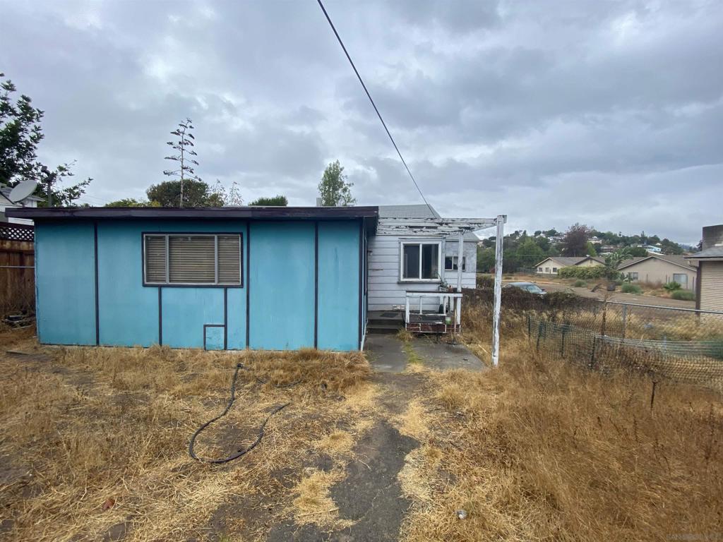 8636 Lamar St., Spring Valley, CA 91977