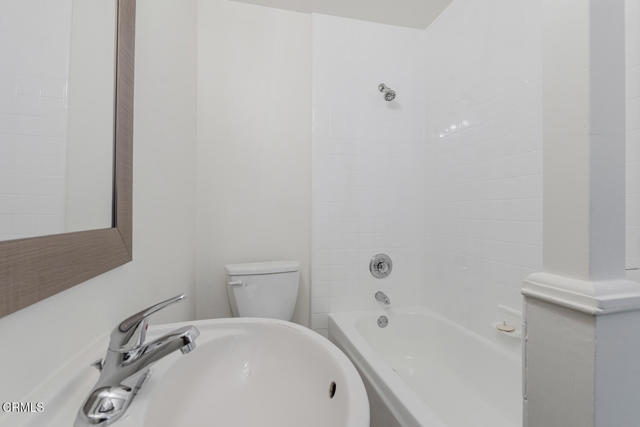 Detail Gallery Image 26 of 40 For 387 389 Highland Dr, Oxnard,  CA 93035 - 4 Beds | 2 Baths