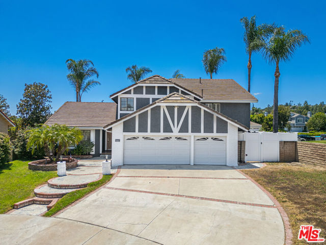 23716 Elkwood Street, West Hills CA: https://media.crmls.org/mediaz/b89afde2-0b7a-45a1-b640-cfcd7a93d6af.jpg