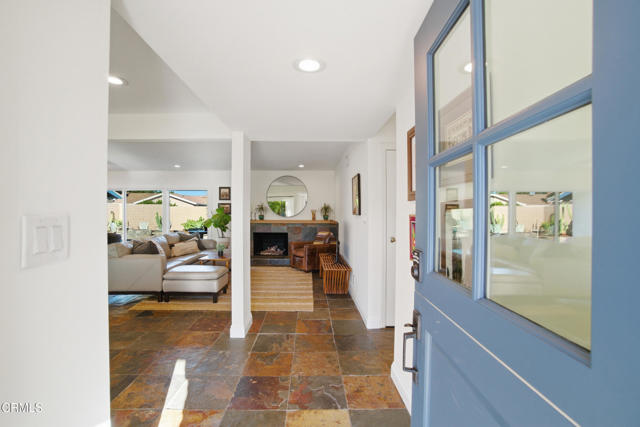 Detail Gallery Image 7 of 61 For 180 Cathy Dr, Newbury Park,  CA 91320 - 4 Beds | 2 Baths