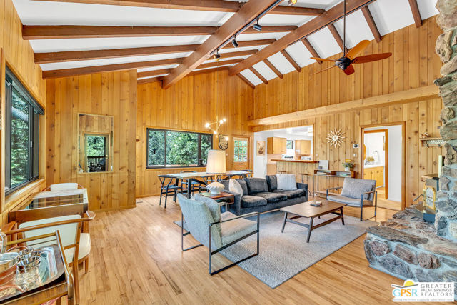 26540 Crestview Drive, Idyllwild CA: https://media.crmls.org/mediaz/b89b6dbb-bcef-4d43-bcdd-2599c12f89d9.jpg