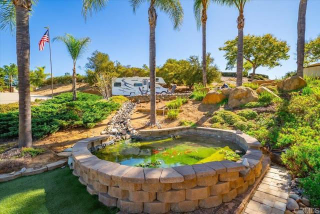 Detail Gallery Image 6 of 38 For 16996 Archie Moore Ring, Ramona,  CA 92065 - 4 Beds | 2/1 Baths