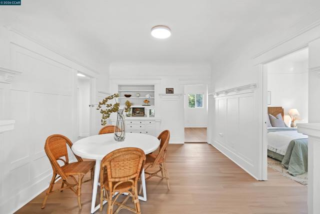 Image 15 of 58 For 456 4th St  