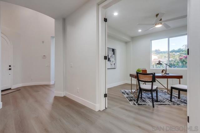 2482 San Clemente Ave, Vista CA: https://media.crmls.org/mediaz/b89f6c0b-7f13-43df-a377-76bb88f2973c.jpg