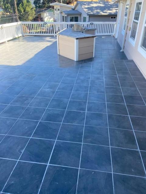 3848 Mariposa Drive, Clearlake CA: https://media.crmls.org/mediaz/b8a083d4-a431-4a5d-a159-5febd2aa920c.jpg