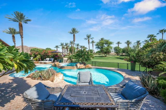 79005 Via San Clara, La Quinta CA: https://media.crmls.org/mediaz/b8a11c77-c494-45c1-b86a-a3249f8c0801.jpg