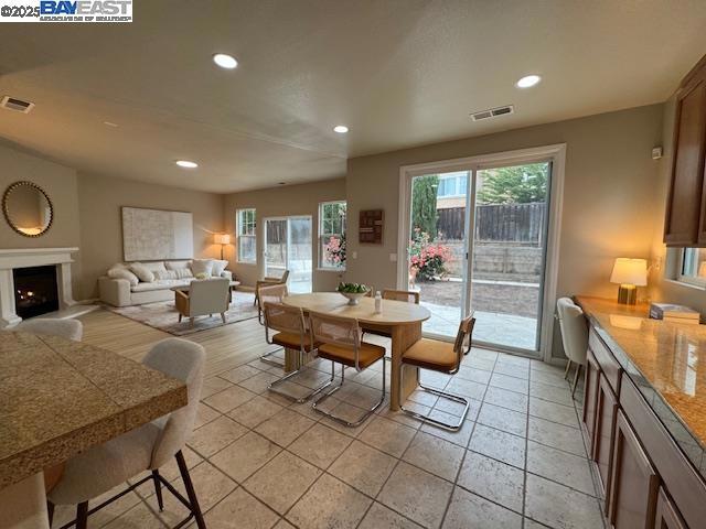 118 E Heritage Drive, Mountain House CA: https://media.crmls.org/mediaz/b8a150d2-f497-4fd3-afb2-3b6e3964861b.jpg