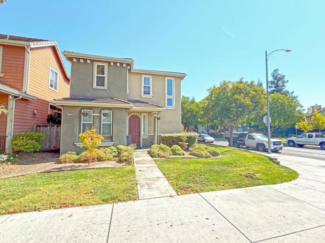 1070 E William Street, San Jose CA: https://media.crmls.org/mediaz/b8a1ab5f-712e-4624-92ff-62e97a02e0a3.jpg