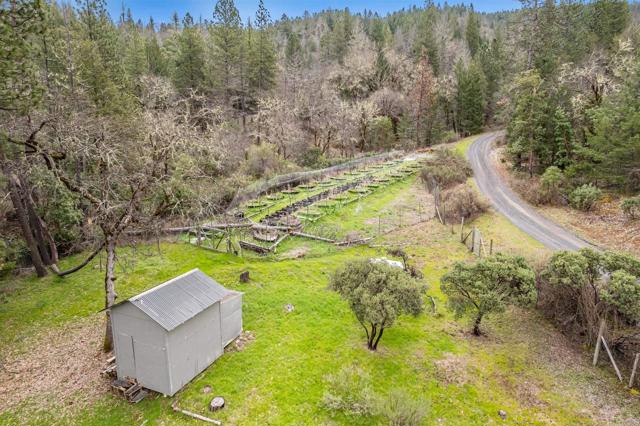 Detail Gallery Image 9 of 61 For 17521 Eel River Rd, Potter Valley,  CA 95469 - 3 Beds | 2 Baths