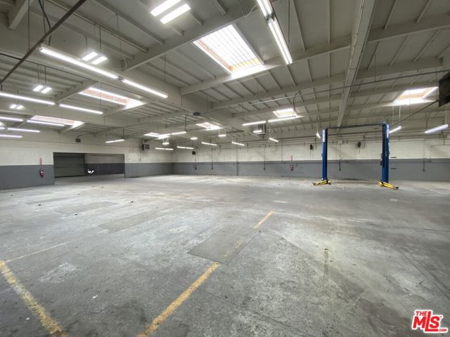  Commercial for Sale in North Hollywood, California
