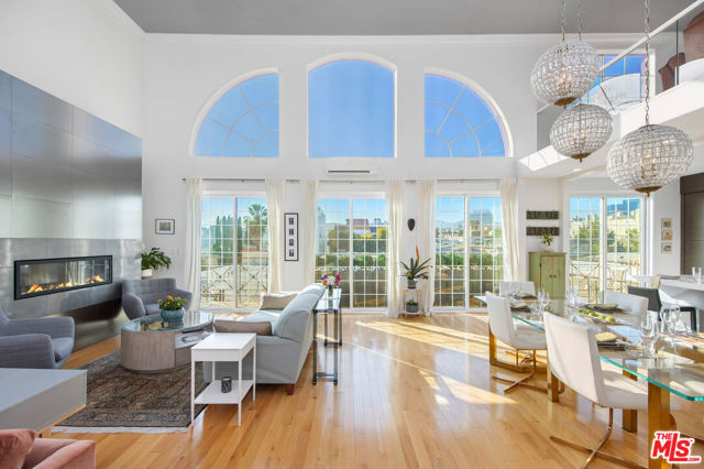 Drew Fenton | 11723 Goshen Avenue Los Angeles CA | MLS: 7431022