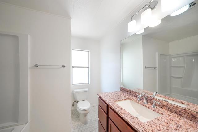 Detail Gallery Image 14 of 20 For 1212 H St Spc 110,  Ramona,  CA 92065 - 2 Beds | 2 Baths