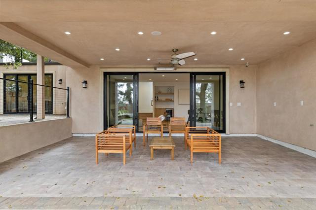 18061 Saratoga Los Gatos Road, Monte Sereno CA: https://media.crmls.org/mediaz/b8a50e5d-b509-4831-aae3-f7c7ce2aaac9.jpg
