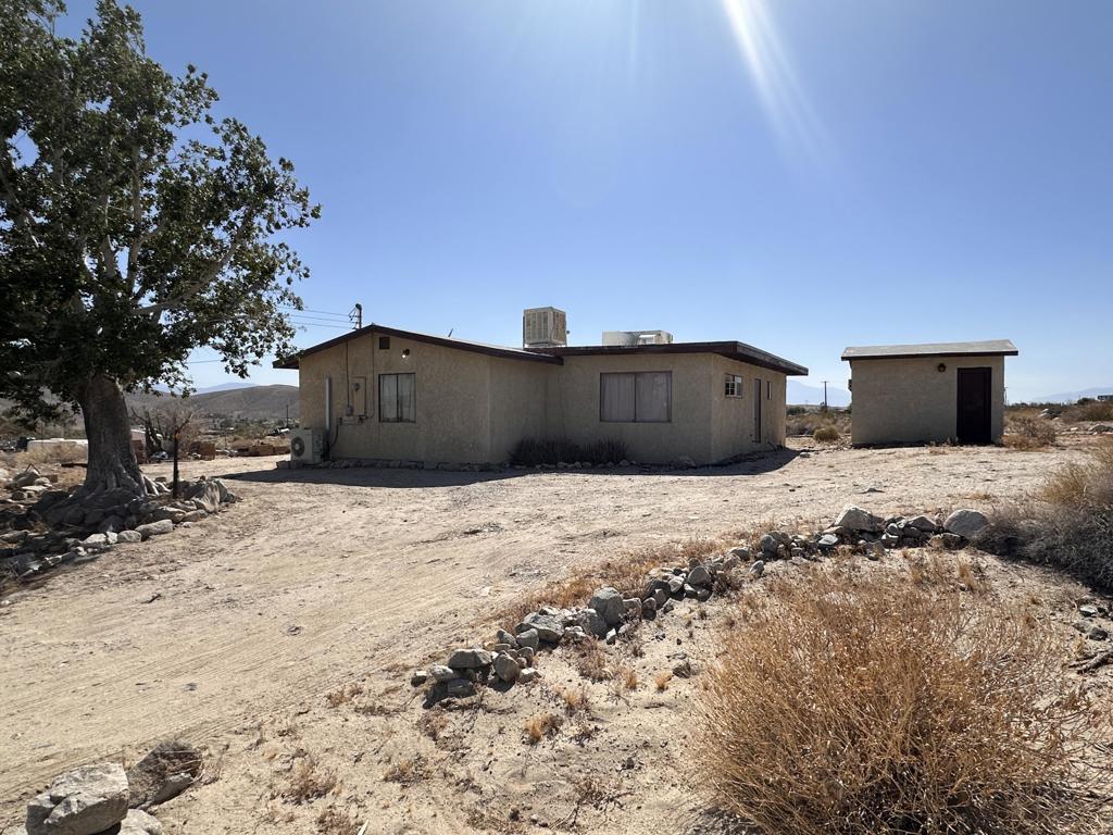 30425 Desert Rock Road
