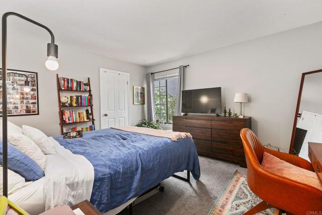 Detail Gallery Image 18 of 36 For 4556 Cove Dr, Carlsbad,  CA 92008 - 3 Beds | 3 Baths