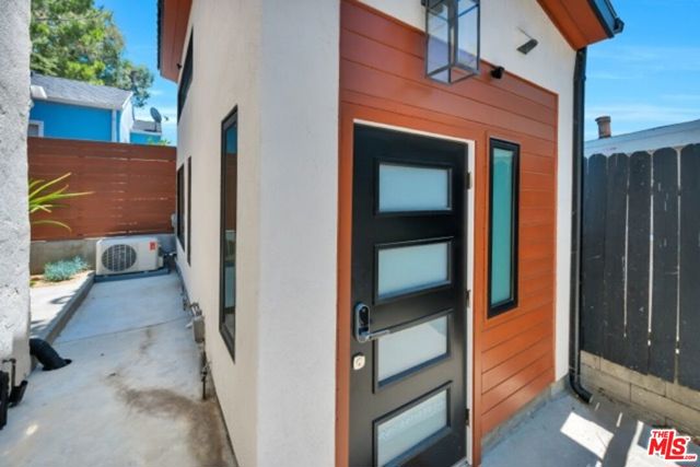 1940 N Avenue 51, Los Angeles CA: https://media.crmls.org/mediaz/b8a721f9-5d05-4c6c-8b2f-38812288b1f9.jpg