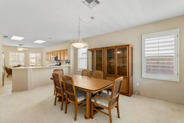 78664 Platinum Drive, Palm Desert CA: https://media.crmls.org/mediaz/b8a80a0a-93b3-45dd-ab07-8fa138284f92.jpg