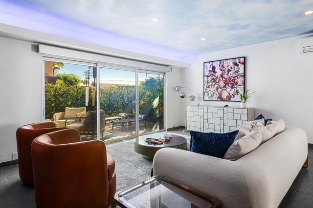 500 W Arenas Road, Palm Springs CA: https://media.crmls.org/mediaz/b8a82293-ffd4-4a2d-b208-ebeb8c54bb01.jpg