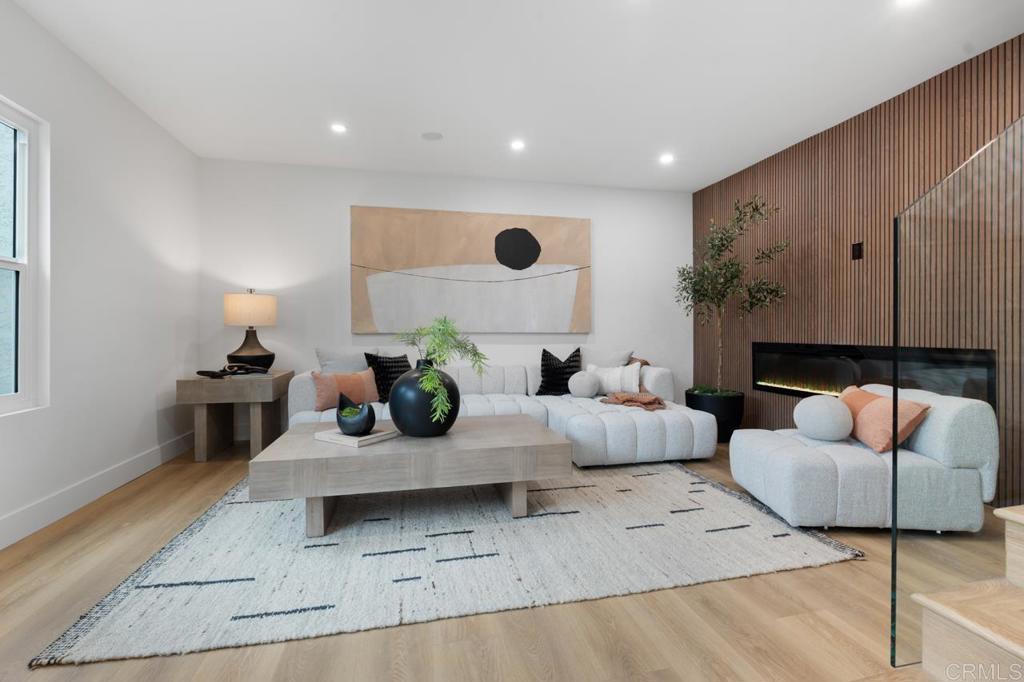972 Sapphire Street - photo 8