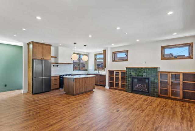 334 Anchorage Avenue, Santa Cruz CA: https://media.crmls.org/mediaz/b8a8f775-5d99-486f-9c53-f6b789e53842.jpg