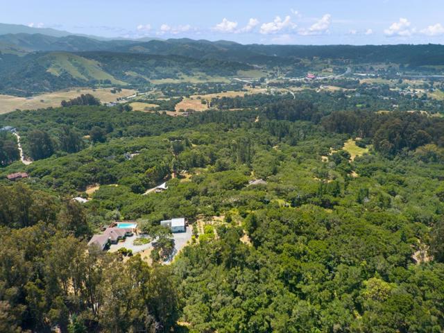 739 Snyder Avenue, Aromas CA: https://media.crmls.org/mediaz/b8a94939-50d4-4dbe-9d04-6bc858d12152.jpg