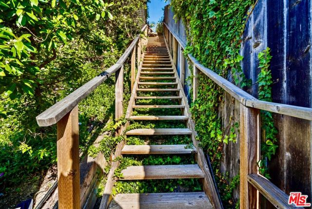 Drew Fenton | 28036 Sea Lane Drive Malibu CA | MLS: 7349915