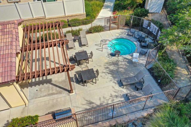 211 Silver Fir Court, Vista CA: https://media.crmls.org/mediaz/b8a99cef-14ee-4fb3-8eb5-88a48525d2b2.jpg