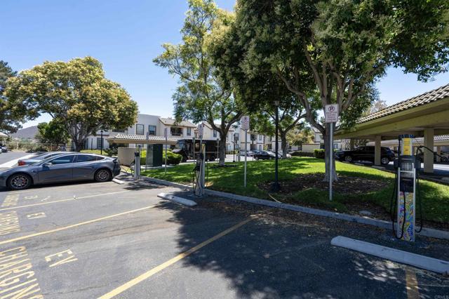 10908 Sabre Hill Drive, San Diego CA: https://media.crmls.org/mediaz/b8aab5a9-57f9-49c2-bb9b-4580a2300ae9.jpg