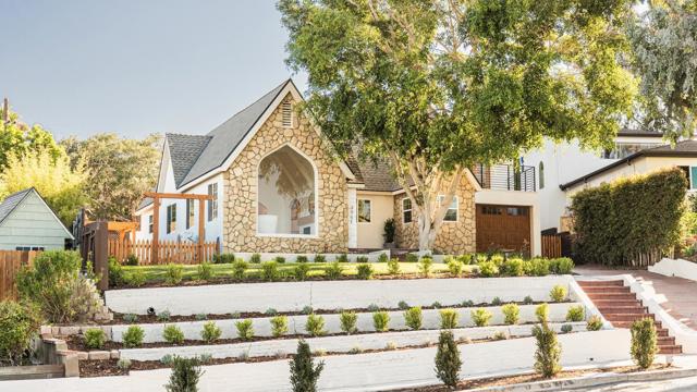 3951 Atascadero Drive, San Diego CA: https://media.crmls.org/mediaz/b8abb62f-4f28-4a04-a958-c710b85434e7.jpg