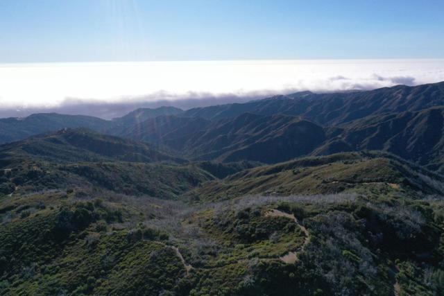 38875 Palo Colorado Road, Carmel CA: https://media.crmls.org/mediaz/b8ac0be6-280a-4a91-af75-d1c89fe38360.jpg