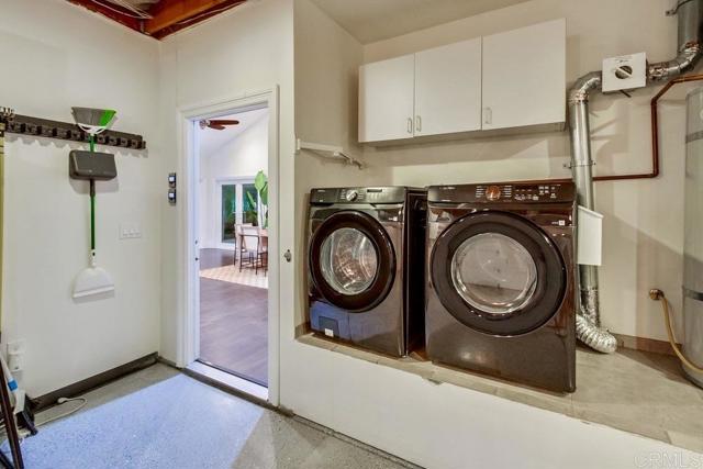 1530 Stewart St., Oceanside CA: https://media.crmls.org/mediaz/b8acd8ff-bb0e-4e66-9397-3e2af2055d99.jpg