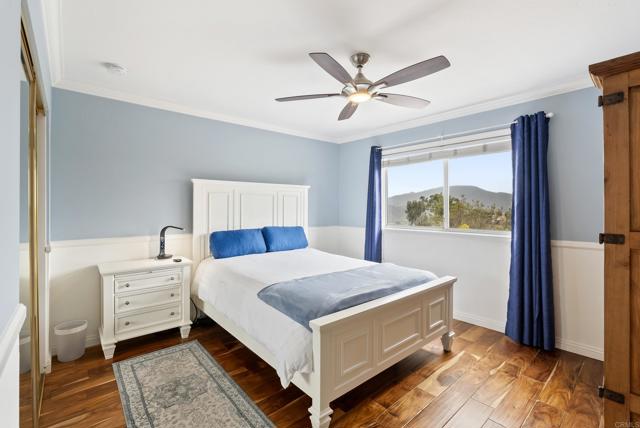 11984 Paseo Fuerte, El Cajon CA: https://media.crmls.org/mediaz/b8ae8231-ec26-4228-b832-c2ec1e5121a0.jpg