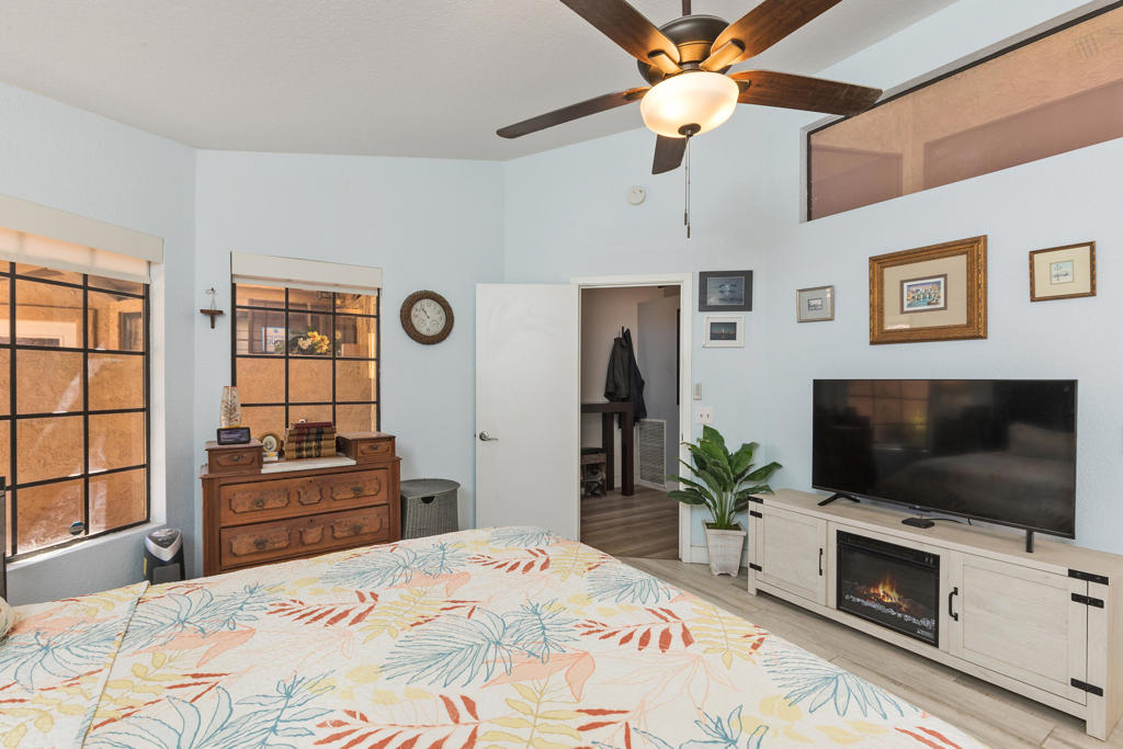 MLS #219138261DA image #19