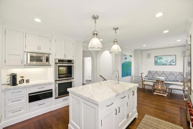 540 Parrott Drive, San Mateo CA: https://media.crmls.org/mediaz/b8af6244-c6f5-4c63-a79a-b9aaf1567ea9.jpg