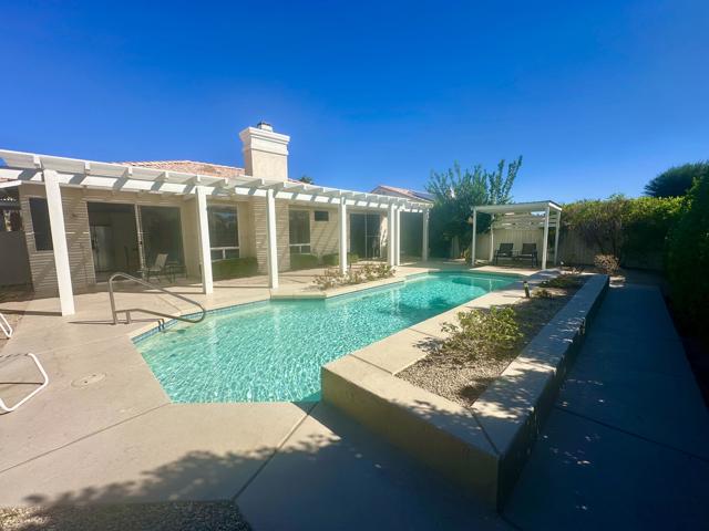 72 COVERED PATIO