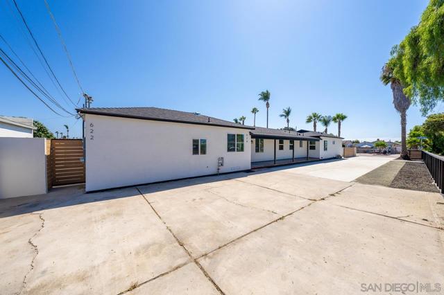 622 26 I Street, Chula Vista CA: https://media.crmls.org/mediaz/b8b0583d-ca2c-48bf-b5f4-2008f0af39a3.jpg