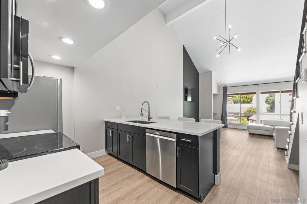 6191 Rancho Mission Rd - photo 9