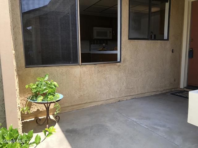 31310 Village 31, Camarillo CA: https://media.crmls.org/mediaz/b8b0cd74-7c0d-4a37-894e-12fee5d94eff.jpg