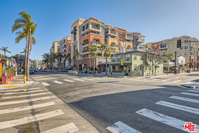 3650 5th Avenue, San Diego CA: https://media.crmls.org/mediaz/b8b140c4-2f2d-47b4-afae-be654ba4612d.jpg