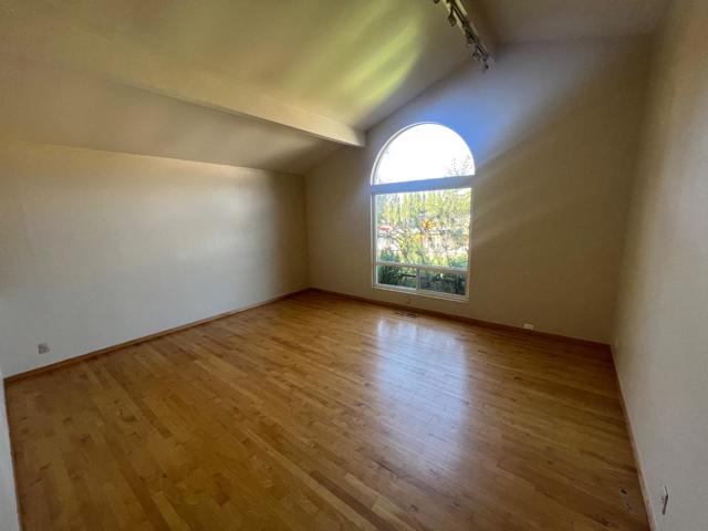 2975 Fahrner Court, San Jose CA: https://media.crmls.org/mediaz/b8b18a89-8bf0-4c73-b8a6-274fe31eb4ac.jpg