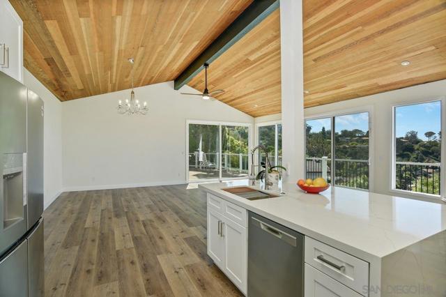 1935 Nautilus St, La Jolla CA: https://media.crmls.org/mediaz/b8b21d7a-060c-4344-a057-465b1eb58455.jpg
