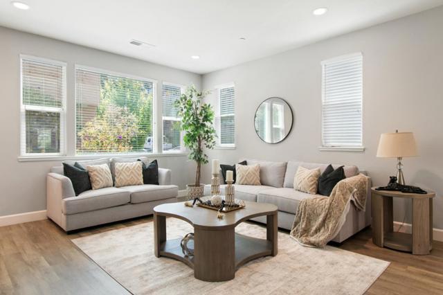 701 Tierney Place, Martinez CA: https://media.crmls.org/mediaz/b8b3bb4e-661c-41ba-b40f-e312f157edea.jpg