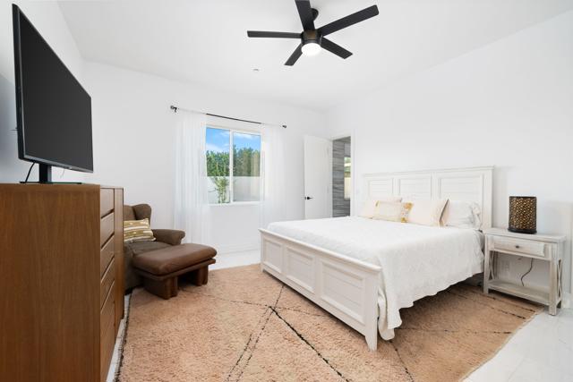 74775 Del Coronado Drive, Palm Desert CA: https://media.crmls.org/mediaz/b8b3eb4c-8596-43a6-99ea-c43f9332678d.jpg