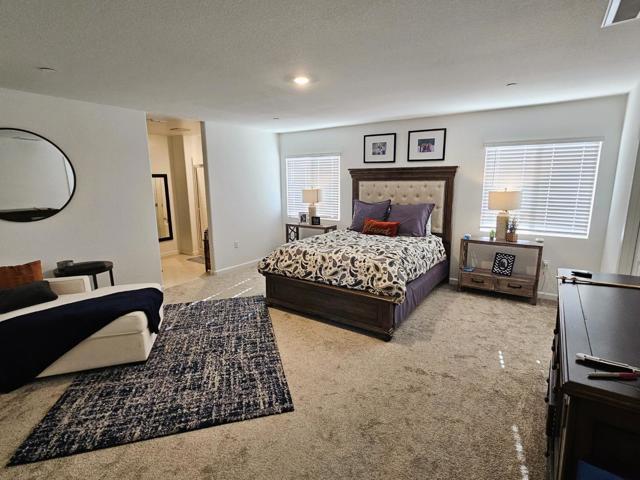 Image 11 of 32 For 4033 Haflinger Way