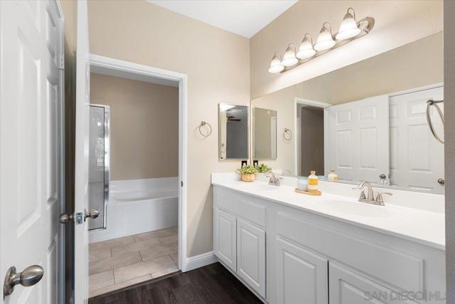 9728 Marilla Dr, Lakeside CA: https://media.crmls.org/mediaz/b8b524d8-38c1-4f17-975d-81427a221300.jpg