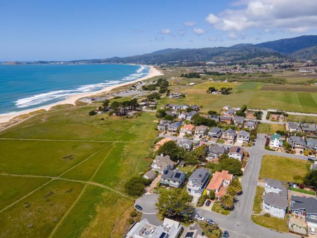 myrtle, Half Moon Bay, California 94019, 4 Bedrooms Bedrooms, ,2 BathroomsBathrooms,Single Family Residence,For Sale,myrtle,ML81912336