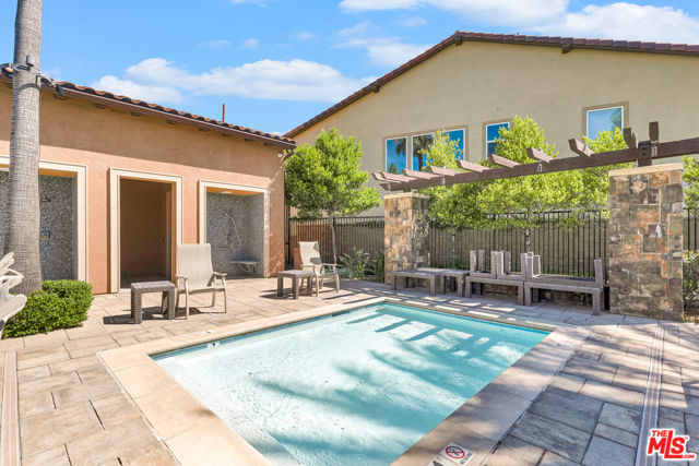 11945 Mirabel Way, Porter Ranch CA: https://media.crmls.org/mediaz/b8b53d51-e9c1-4e8c-9d90-b30ea1f5a226.jpg