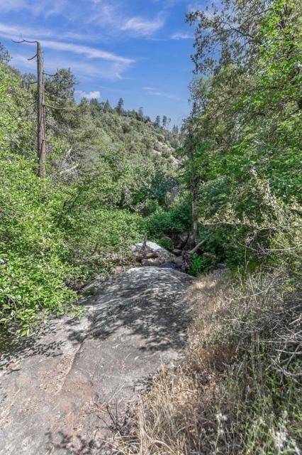 18757 Sunrise Way, Tuolumne CA: https://media.crmls.org/mediaz/b8b8d156-0e2e-47b4-a984-ee6169e0e0de.jpg